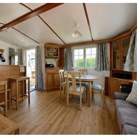 Bungalow *